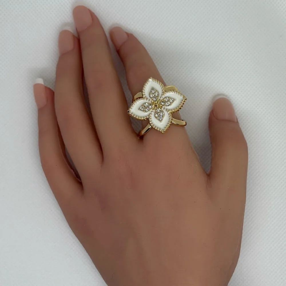 Chic Gold & White Enamel Clover Flower Scarf Ring Clip Rhinestone - Picture 8 of 13